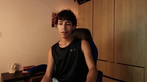 Snapshot of ostin_18hot chatting on 01.03.25 ostin 18hot online show from 01.03.25