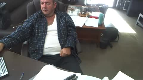 Snapshot of otto_1967 chatting on 01.01.25 tato online show from 01.01.25