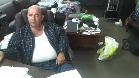 Snapshot of otto_1967 chatting on 04.05.26 tato online show from 04.05.26