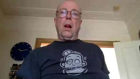 Snapshot of ottodick chatting on 04.25.26 Otto online show from 04.25.26