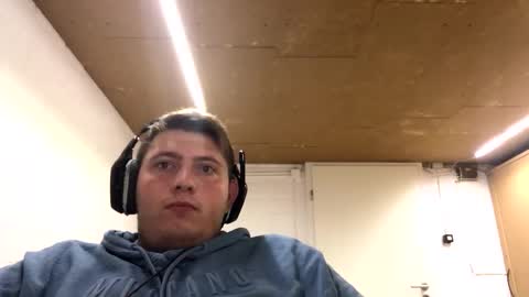 outflayd online show from 11.05.25