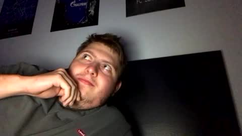 outflayd online show from 11.20.25