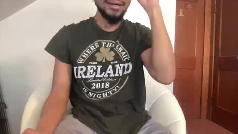 Snapshot of outofhisleague_ chatting on 04.14.26 outofhisleague_ online show from 04.14.26