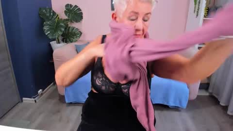 Alla online show from 11.08.25