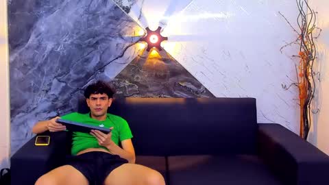 owen_mccarthy online show from 01.25.25