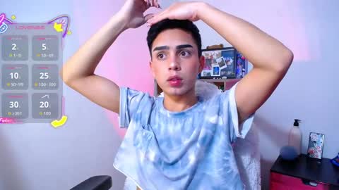 Owen  Independent model  online show from 11.18.25