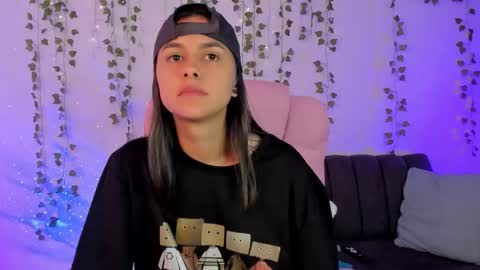 Snapshot of owenfoxx1 chatting on 12.15.25 Owen foxx online show from 12.15.25