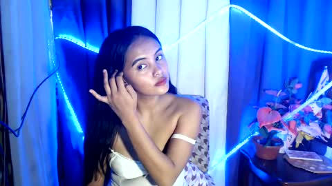 oxana_wetpussy online show from 07.16.26