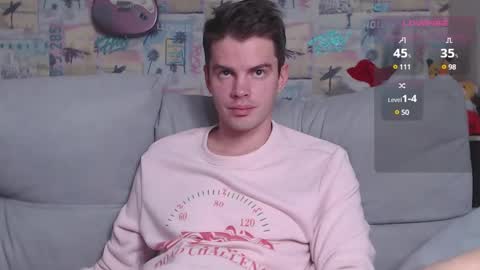 Snapshot of oxmikexo chatting on 12.15.24 Mike online show from 12.15.24