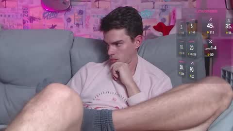 Snapshot of oxmikexo chatting on 12.26.24 Mike online show from 12.26.24