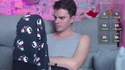 Snapshot of oxmikexo chatting on 12.27.24 Mike online show from 12.27.24