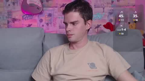 Snapshot of oxmikexo chatting on 12.31.24 Mike online show from 12.31.24