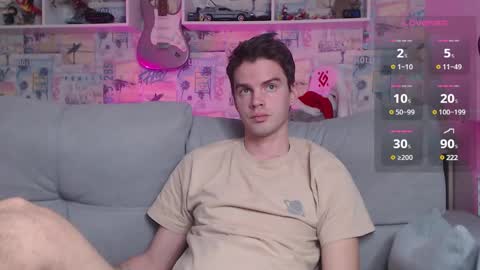 Snapshot of oxmikexo chatting on 01.01.25 Mike online show from 01.01.25