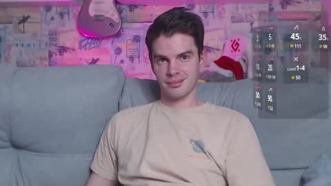 Snapshot of oxmikexo chatting on 01.01.25 Mike online show from 01.01.25