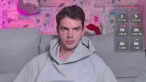 Snapshot of oxmikexo chatting on 01.06.25 Mike online show from 01.06.25