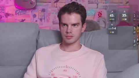 Snapshot of oxmikexo chatting on 02.01.25 Mike online show from 02.01.25