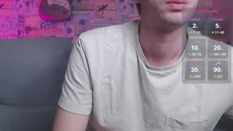 Snapshot of oxmikexo chatting on 02.02.25 Mike online show from 02.02.25