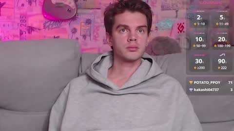 Snapshot of oxmikexo chatting on 02.09.25 Mike online show from 02.09.25