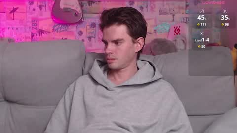 Snapshot of oxmikexo chatting on 02.10.25 Mike online show from 02.10.25