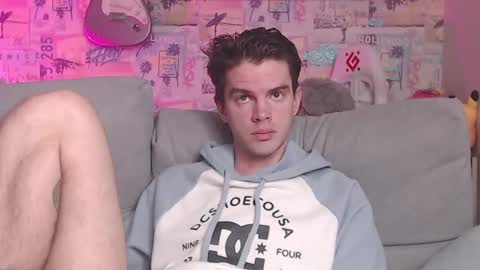 Snapshot of oxmikexo chatting on 02.23.25 Mike online show from 02.23.25