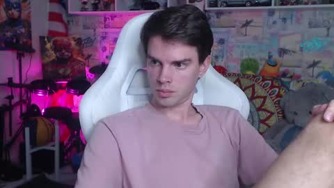 Snapshot of oxmikexo chatting on 03.03.25 Mike online show from 03.03.25