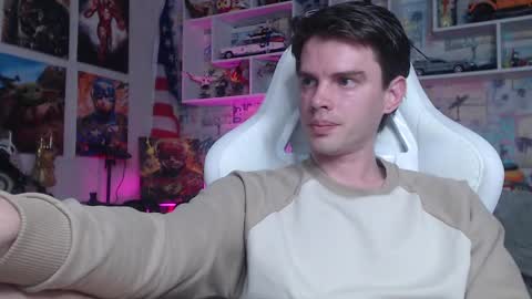 Snapshot of oxmikexo chatting on 03.07.25 Mike online show from 03.07.25