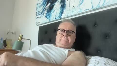 ozhairybearxxxx online show from 02.07.25