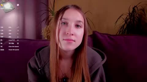 Snapshot of oziecarmona chatting on 10.26.25 Caroline or just Lina online show from 10.26.25