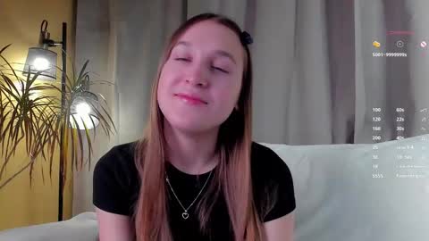 Snapshot of oziecarmona chatting on 11.18.25 Caroline or just Lina online show from 11.18.25