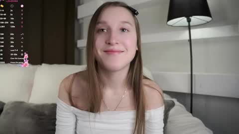 Snapshot of oziecarmona chatting on 12.16.25 Caroline or just Lina online show from 12.16.25