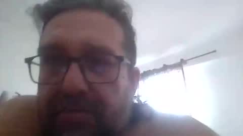 Snapshot of pabloarica123 chatting on 11.15.25 Pablo arica online show from 11.15.25