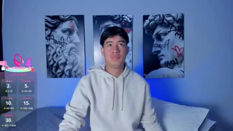 Snapshot of pablocast__ chatting on 11.20.25 Pablo online show from 11.20.25