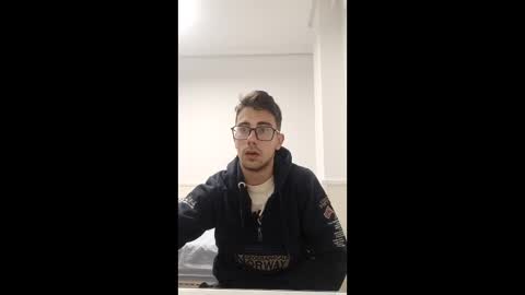 Snapshot of pabloherraizsoria1707 chatting on 02.14.26 pabloherraizsoria1707 online show from 02.14.26