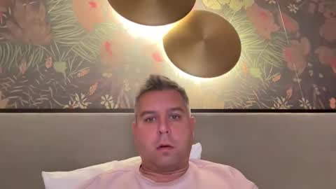 Snapshot of pabs197701 chatting on 11.17.25 pabs197701 online show from 11.17.25