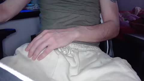 Snapshot of paddy22hh chatting on 11.01.25 paddy22hh online show from 11.01.25