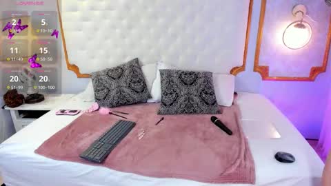 PaIIgePeach online show from 10.29.25