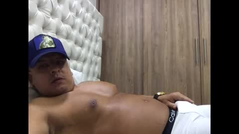 paisaexotico online show from 11.06.25