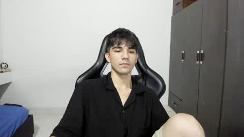 pakun_ online show from 12.31.24