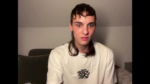 Snapshot of palm1stry chatting on 10.29.25 Ayden online show from 10.29.25