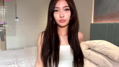 Paw Paw online show from 04.04.26