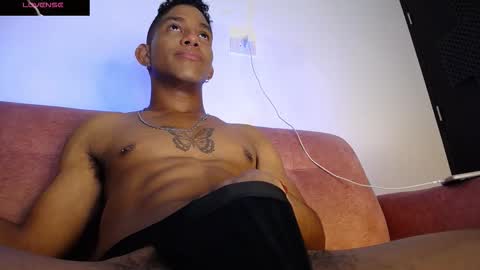 Snapshot of palo_santo06 chatting on 03.22.26 Palo Santo online show from 03.22.26