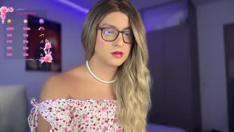 Snapshot of pame_leon chatting on 01.23.25 . online show from 01.23.25