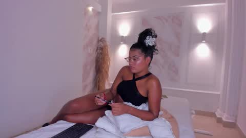 pamela online show from 10.29.25