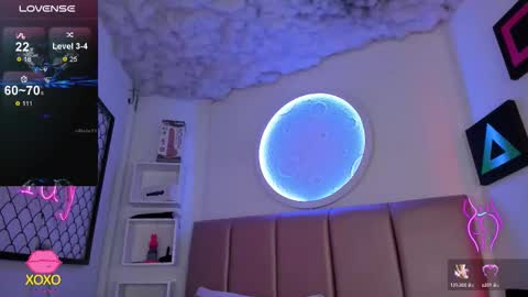 Snapshot of pamela_dimantis_ chatting on 10.17.25 Pamela online show from 10.17.25