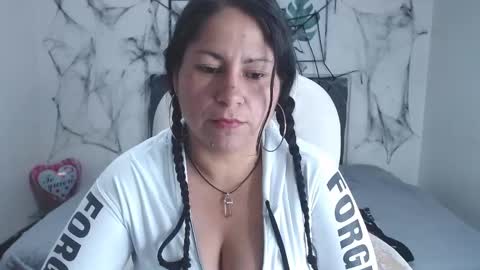 Pamela Jones online show from 10.15.25