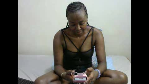 Snapshot of pamelacreed7 chatting on 01.29.25 pamela online show from 01.29.25