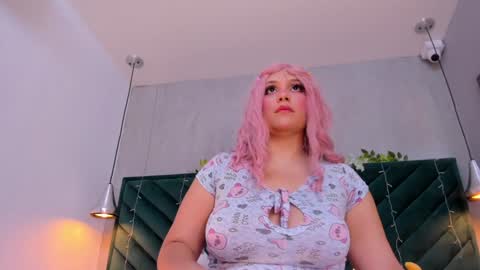 Pamela  online show from 01.15.25