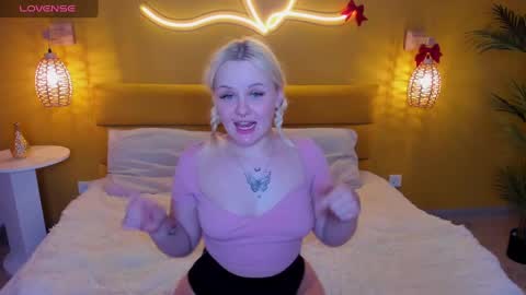 Pamella online show from 01.18.25