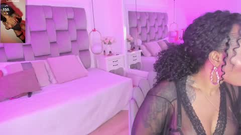 Snapshot of pamelamendez_ chatting on 01.16.25 Pamela online show from 01.16.25