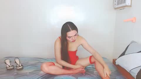 Snapshot of pandabear97504 chatting on 09.24.25 Miss Kate HATECHEAPGUYS online show from 09.24.25